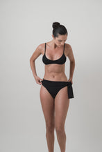 Load image into Gallery viewer, Aloe bottom | Black ribb