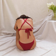 Load image into Gallery viewer, Weyes top | Cerise