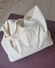 Load image into Gallery viewer, Tote bag | Natural color details