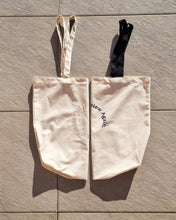 Load image into Gallery viewer, Tote bag | Black details